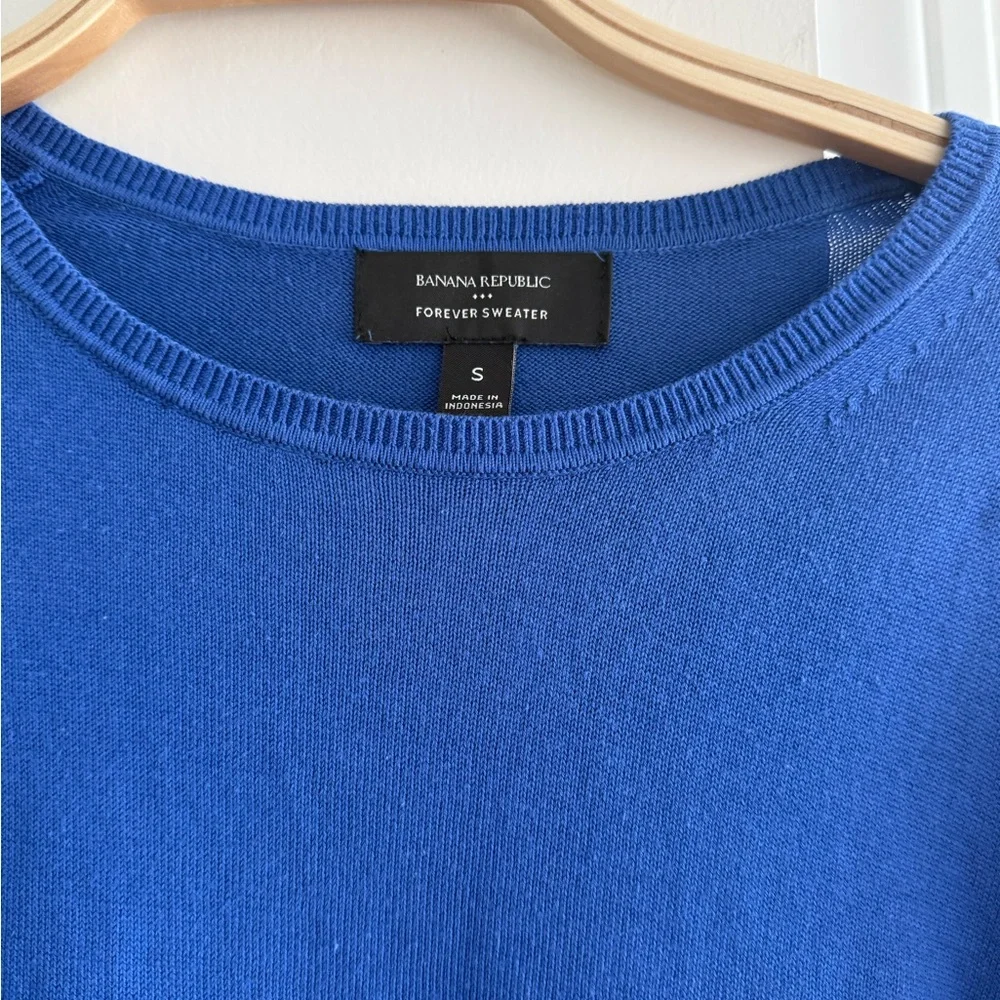 Banana Republic Women’s Forever Sweater Blue Crewneck Long Sleeve Cardigan